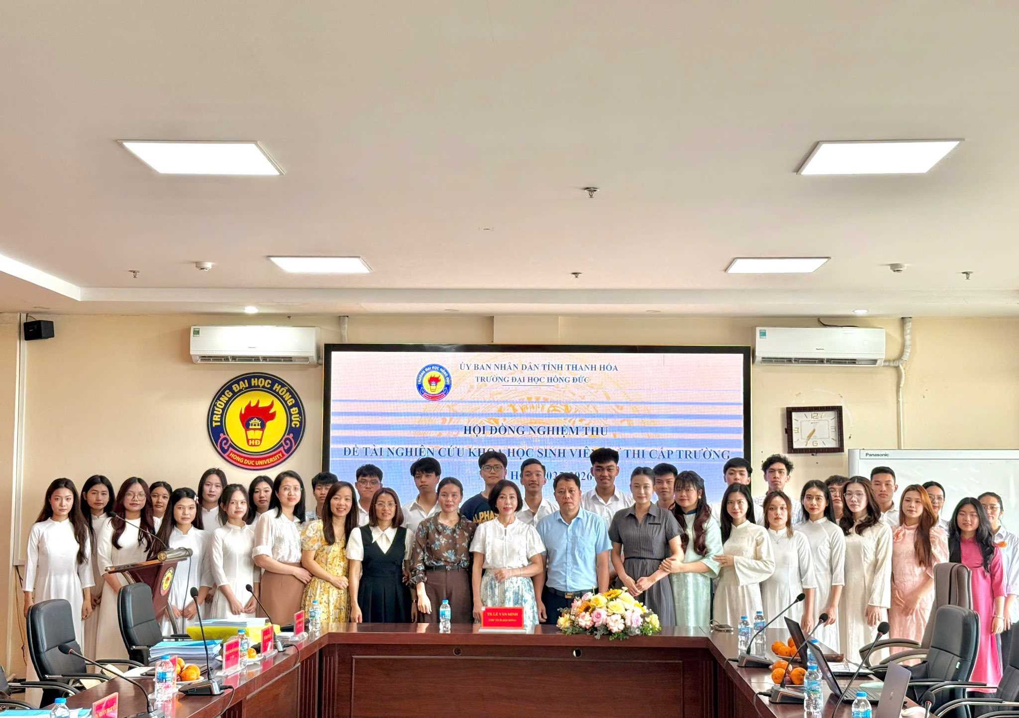 NGHIỆM THU ĐỀ TÀI NCKH SINH VIÊN DỰ THI CẤP TRƯỜNG